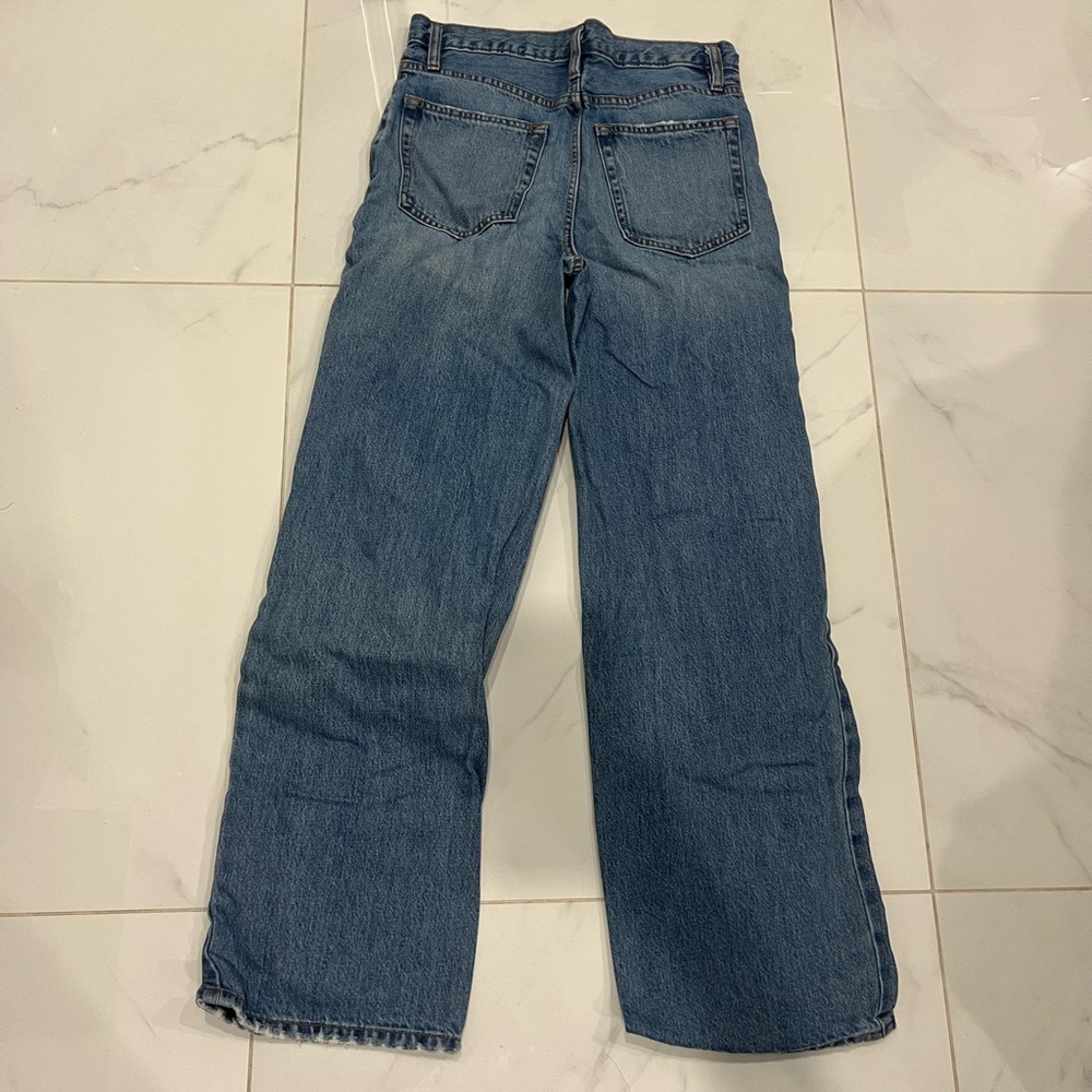 OAK + FORT Women’s Distressed Straight Jeans - Picture 2 of 3